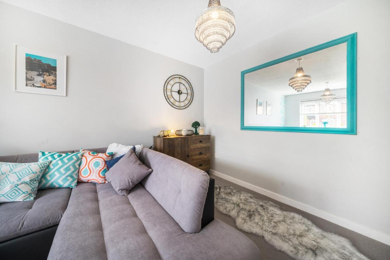 Stylish 3 Bed House, Large Garden, Parking, Wifi - Esho Stays Coventry Zewnętrze zdjęcie